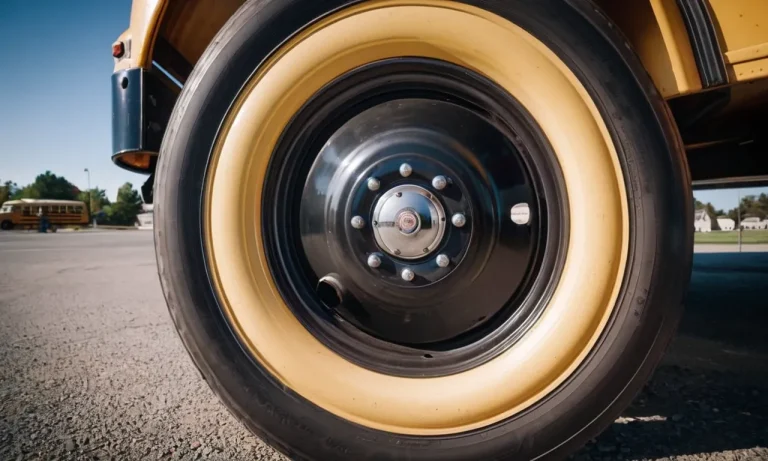 How Many Wheels Are On A School Bus? A Comprehensive Guide